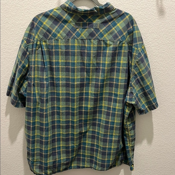 Duluth Trading Co Men's Blue and Yellow Plaid Shirt - Picture 4 of 4